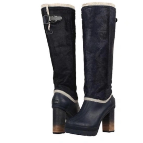 SOREL
MEDINA IV PREMIUM - Collegiate / Navy / black size 8 gently used - Picture 7 of 16